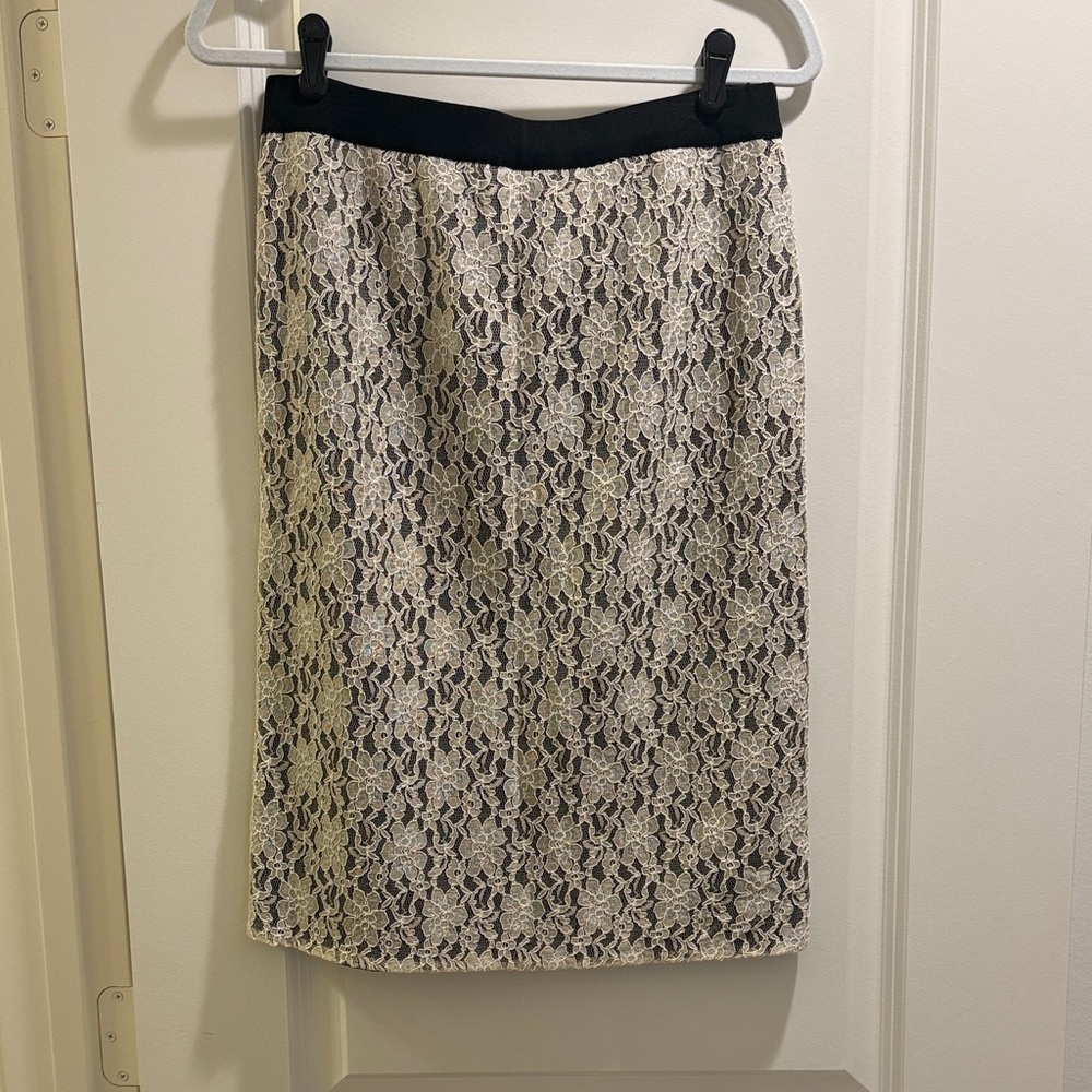 Misook Black and Cream Lace Pencil Skirt